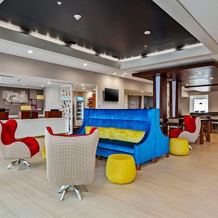 Holiday Inn Express & Suites Orlando- Lake Buena Vista By Ihg Kültér fotó